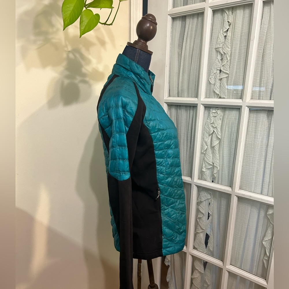 💥SOLD💥 The North Face TNF Thermoball Hybrid Women’s Coat Jacket Medium flaws - Picture 4 of 14
